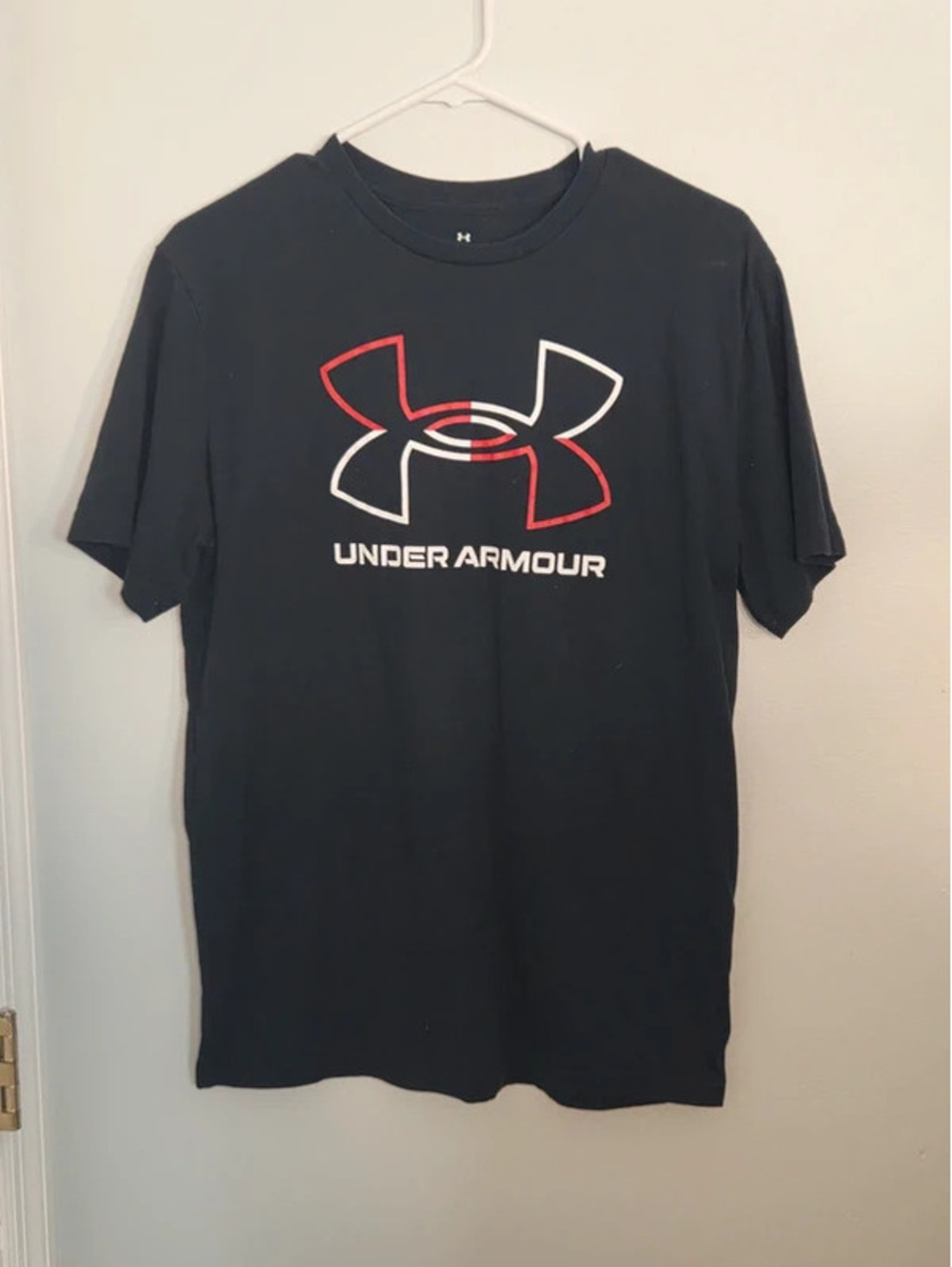 Men's Under Armour Black Tee